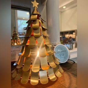 Christmas Treetops Glisten Scentsy Warmer